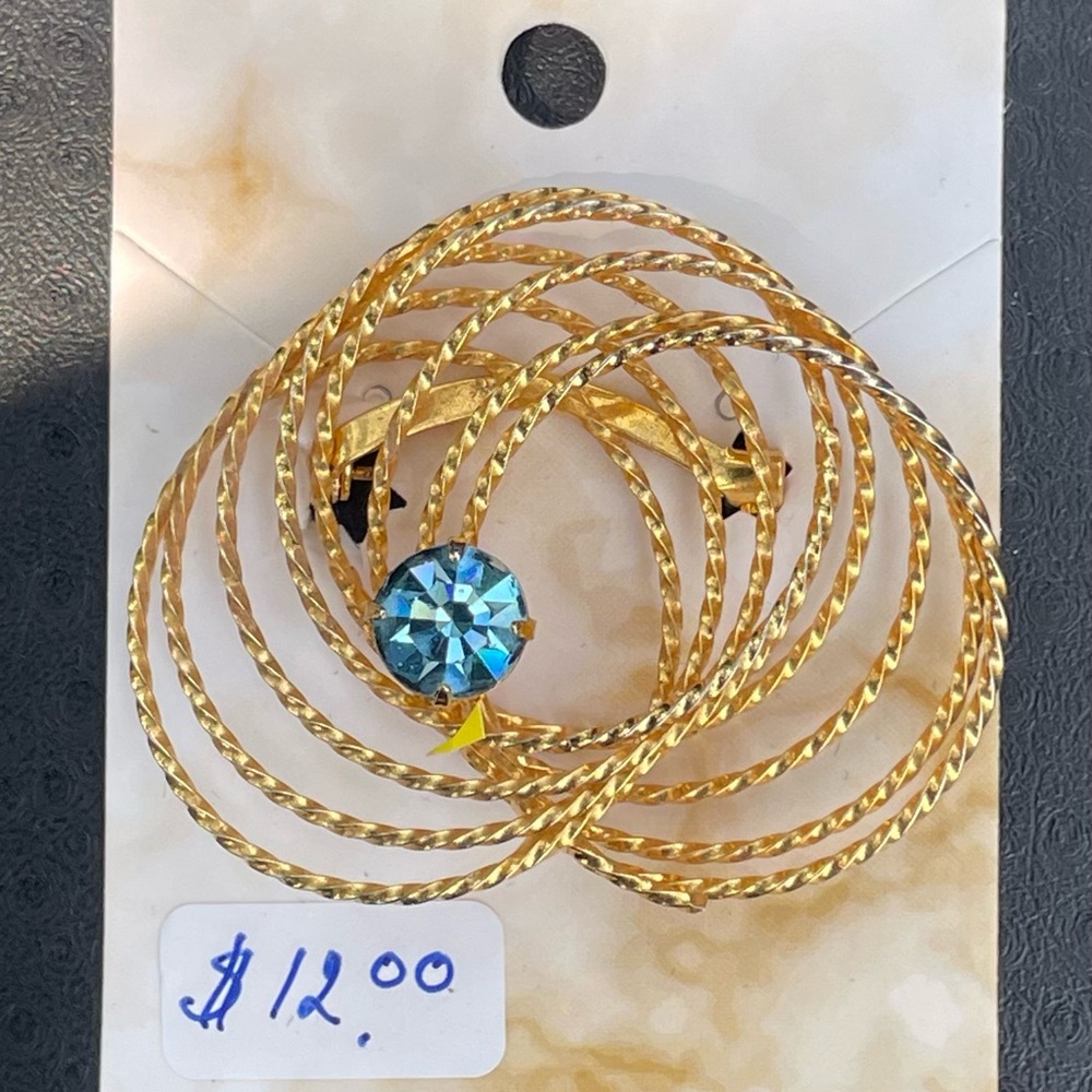 Brooch